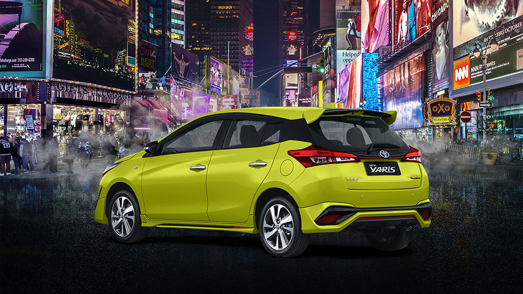 new-yaris-07.jpg