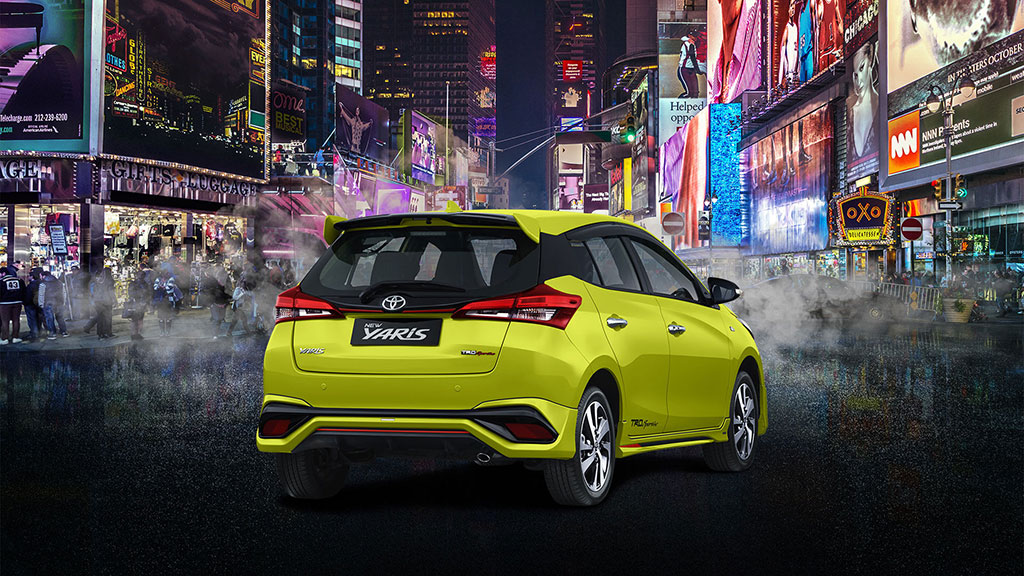 new-yaris-10.jpg